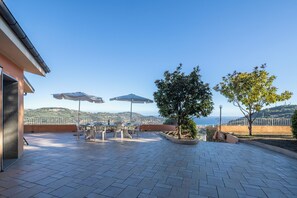 Front of property - Villa Agata With Private Pool Seaview (Imperia)