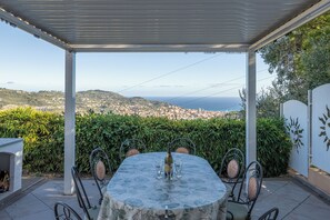 Exterior - Villa Caroline, Private Pool and Sea View (Imperia)