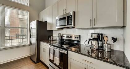 Spacious 3BD Lakeview HWY348 Las-Colinas LC058-1