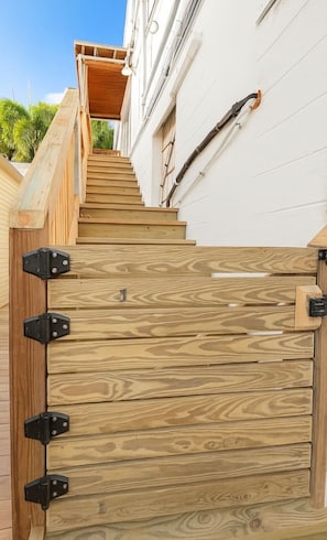 Exterior detail - Two blocks from Southernmost Beach! Cozy One Bedroom Apartment. (Key West)