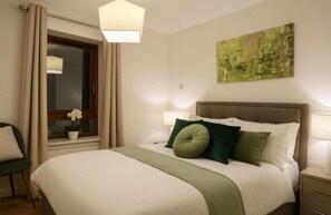 3 Schlafzimmer, Bügeleisen/Bügelbrett, Reisekinderbett, kostenloses WLAN