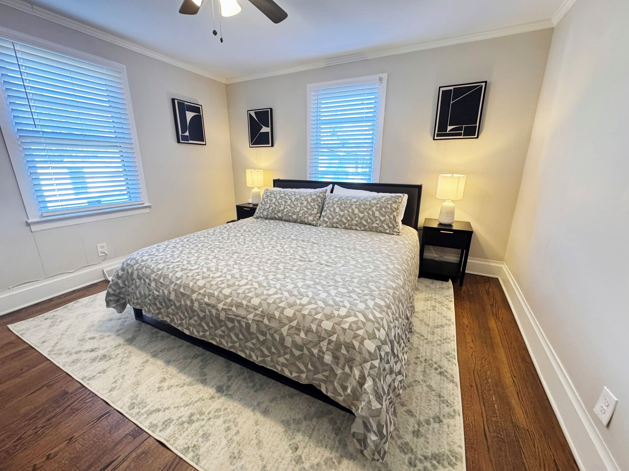 3 soveværelser, skrivebord, strygejern/strygebræt, gratis Wi-Fi