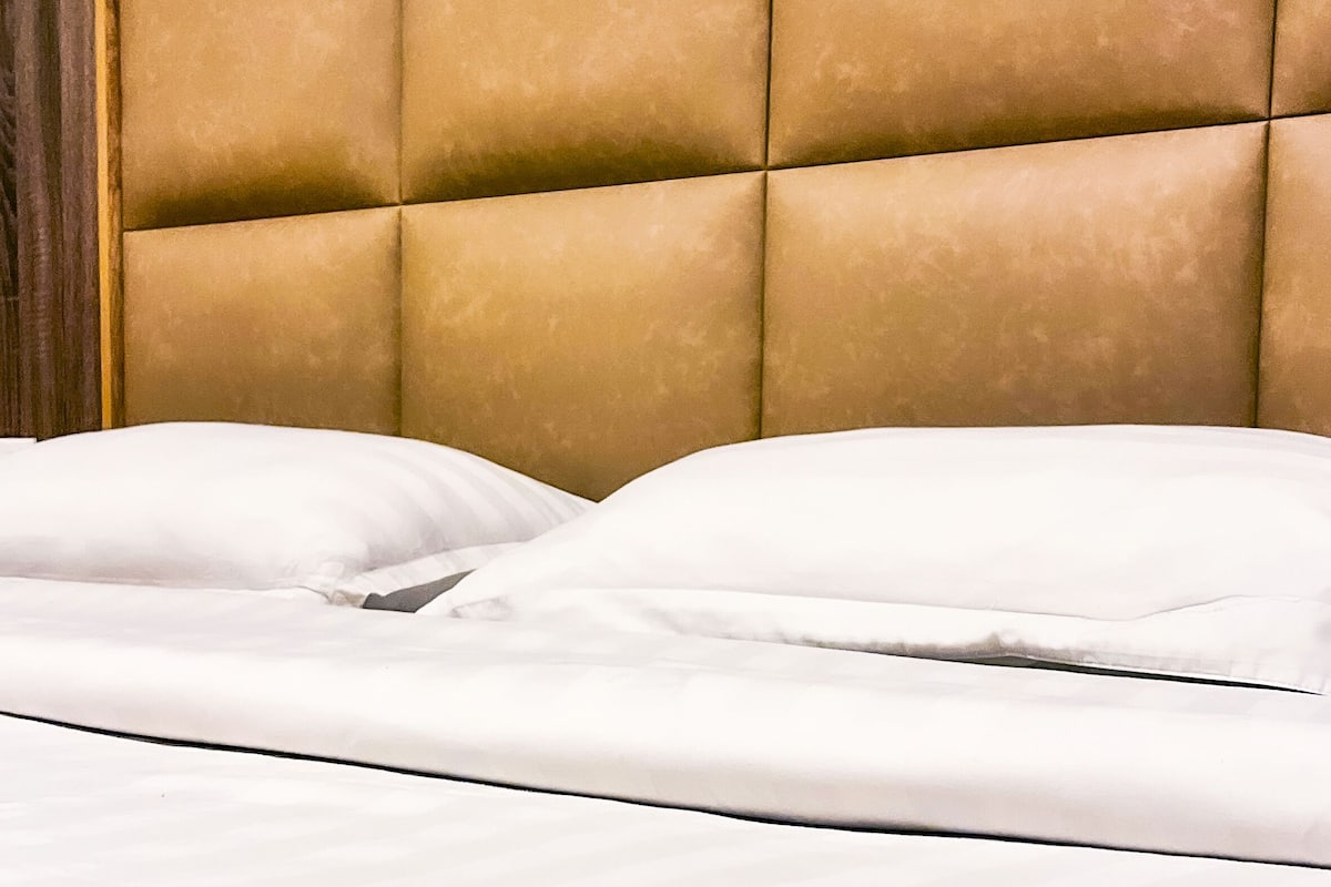 Premium bedding, pillowtop beds, free WiFi, bed sheets