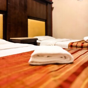 Basic Apartment, City View | Premium bedding, pillowtop beds, free WiFi, bed sheets - Alora Zone (Abha)
