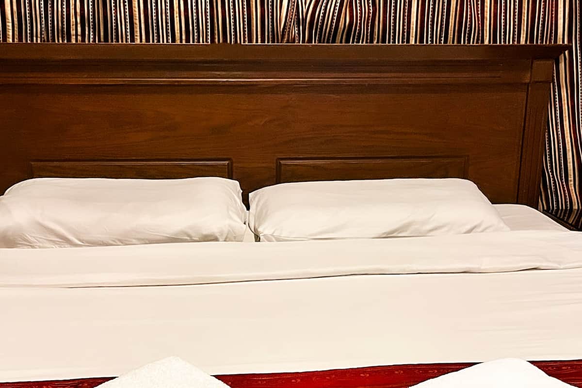 Appartement | Literie de qualité supérieure, surmatelas, Wi-Fi gratuit, draps fournis