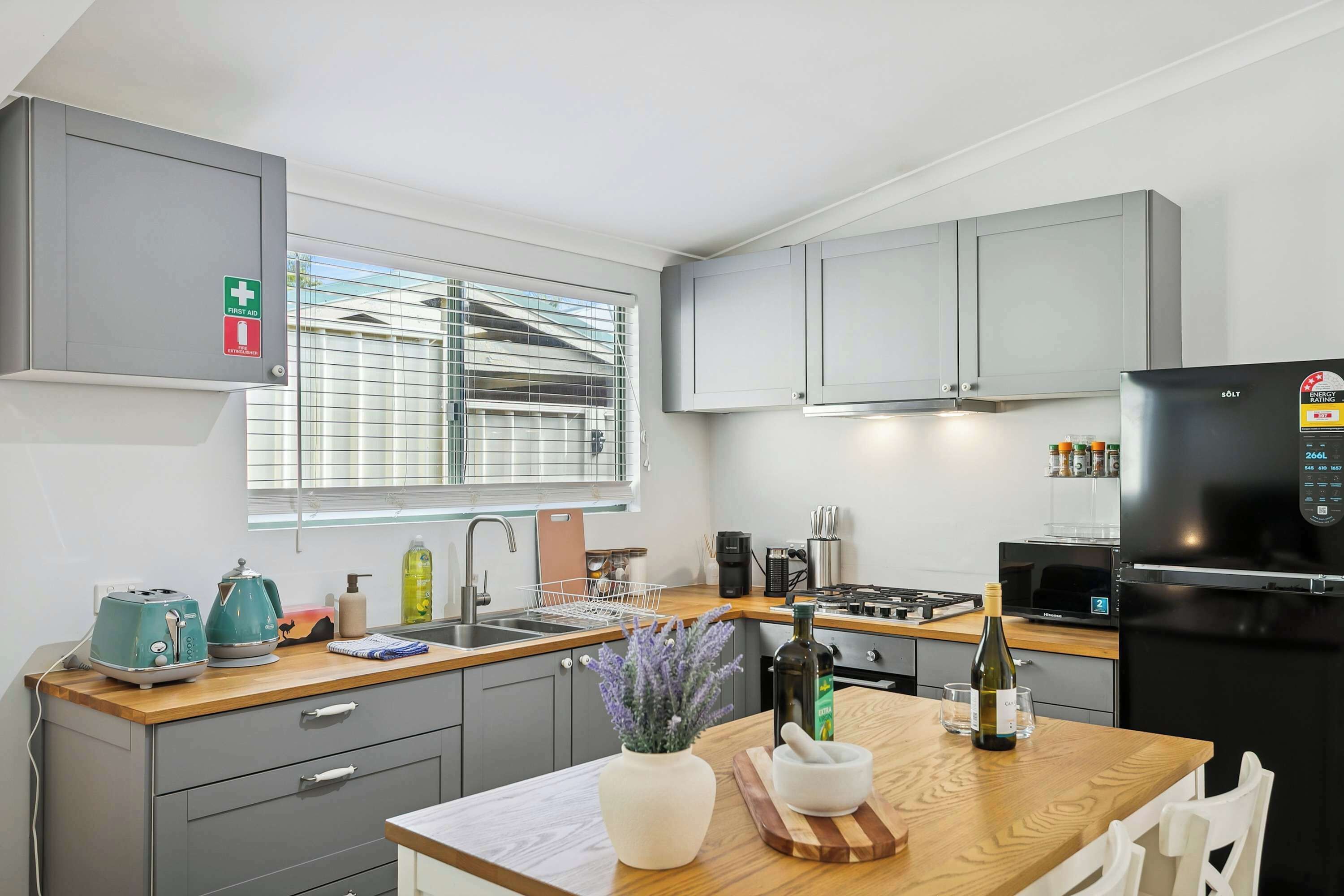 Fully equipped kitchen