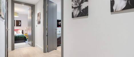 1 Schlafzimmer, Schreibtisch, Bügeleisen/Bügelbrett, WLAN