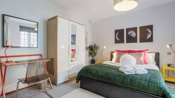 1 camera, una scrivania, ferro/asse da stiro, Wi-Fi