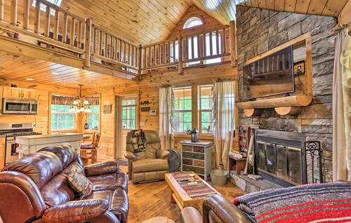 Cabin Near Scranton | Fire Pit & Nature