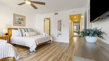 Iron/ironing board, travel crib, WiFi, bed sheets