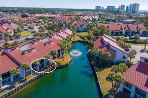 المنشأة من الخارج