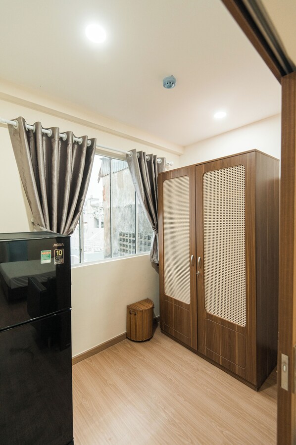 Deluxe Quadruple Room, City View