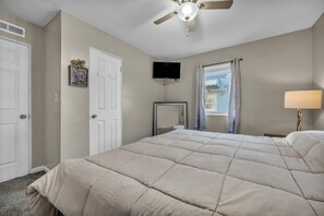 3 Schlafzimmer, Bügeleisen/Bügelbrett, WLAN, Bettwäsche