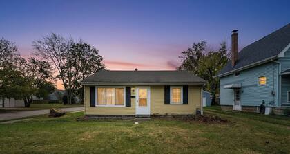Just like Home- Cozy Elyria Ranch