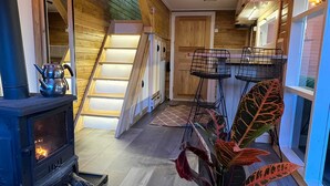 Husvogn – comfort, fjellutsikt | Eget kjøkken | Høy barnestol