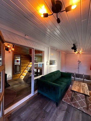 Mobile Home Confort, vue montagne | Coin séjour