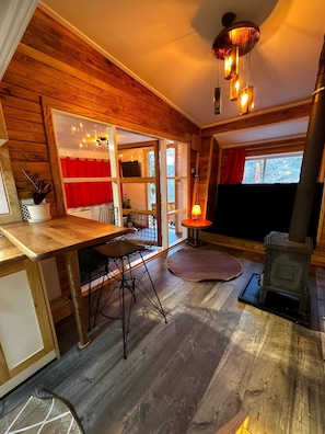 Comfort Mobile Home, Mountain View | Living area