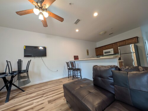 Home-3Br/3Ba: Townhouse, 6 mins to FSU-601