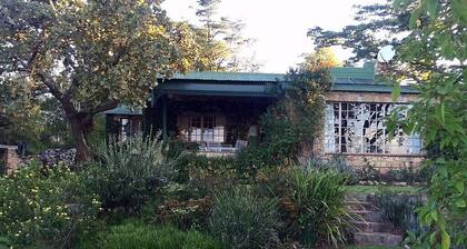 Victorian style cottage in Nyanga - 2096