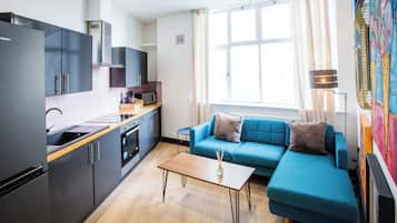 Televisión, oficina