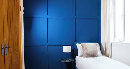 The Carlton Quarters by The Hive WA1