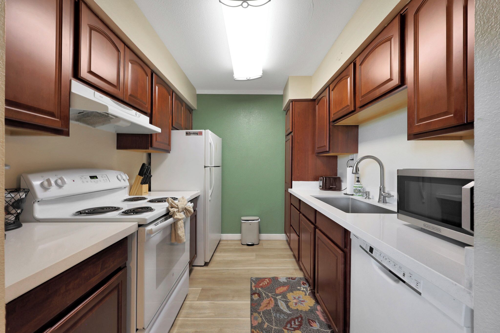 Microwave, oven, stovetop, dishwasher