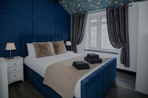 1 غرفة نوم وواي فاي وملاءات أسرّة