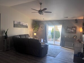 تلفزيون ذكي