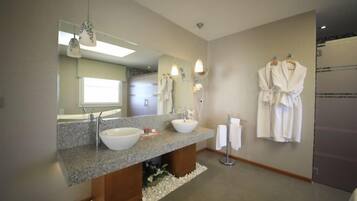 أسرّة أطفال/رضّع