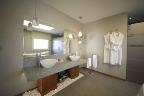 Cots/infant beds - Orucoglu Oreko Hotel (Kuslubahce Mahallesi)