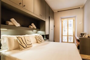 Comfort Room, Balcony, Courtyard View | Free WiFi