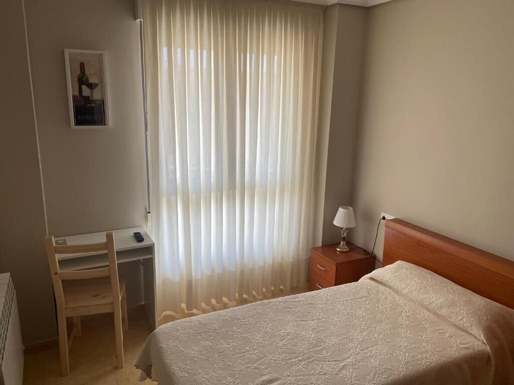 Single Room | Free WiFi