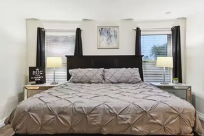 5 bedrooms, iron/ironing board, travel cot, Internet - Disney House-Pool & Hot Tub,Free Waterpark (Davenport)