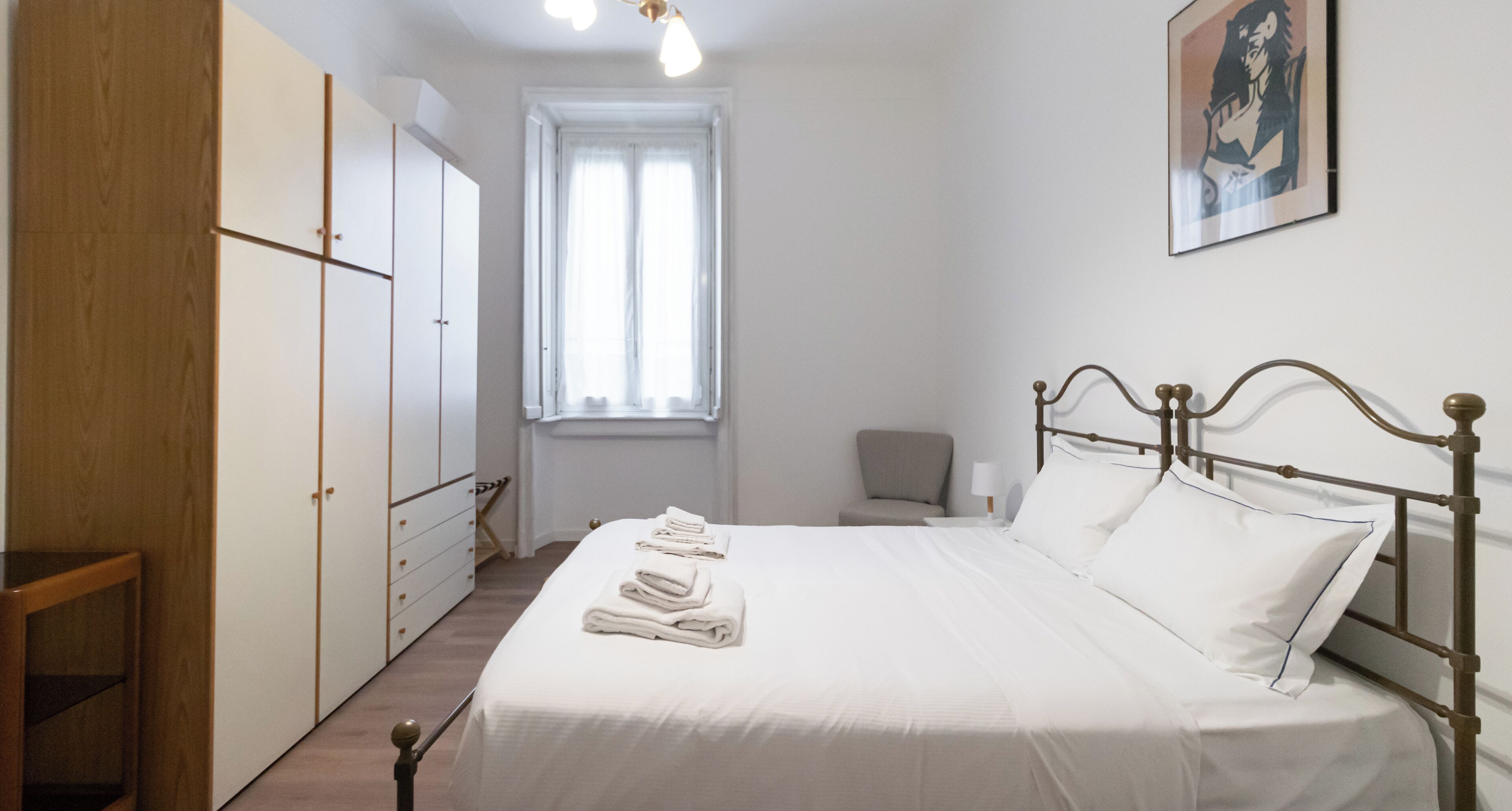 2 camere, ferro/asse da stiro, Wi-Fi gratuito, lenzuola