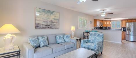 Ferienhaus, 2 Queen-Betten (SeaStars IV) | Wohnbereich