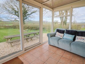 Living area - Court House Farmhouse (Bridport)