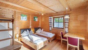 2 bedrooms, WiFi, bed sheets, wheelchair access