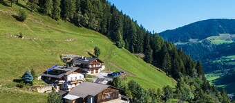 Apartment 'Steinhof Jaufennest' with Mountain View, Shared Terrace and Wi-Fi