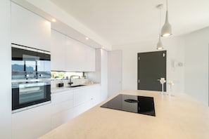 Coffee/tea maker, fridge, microwave, oven - Es Tamarells, Seashore House (Alcúdia)