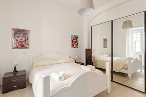 1 habitación, tabla de planchar con plancha y acceso a internet