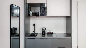 Familienstudio | Eigene Küche | Kühlschrank, Mikrowelle, Herdplatte, Kochgeschirr/Geschirr/Besteck