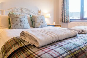 Bügeleisen/Bügelbrett, WLAN, Bettwäsche