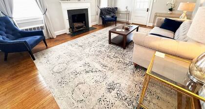 Central Haven, 7 mins from Casino, 2bd/1bt Apt