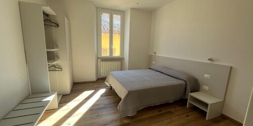 Pertichetti Living room 2