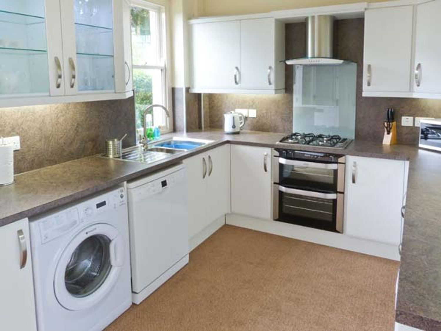 Geschirrspüler, Kochgeschirr/Geschirr/Besteck