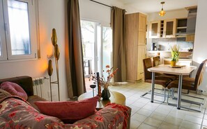 Living area - Apartamentos Dos Carneros - Apartment 4 (Pinos de Alhaurín)