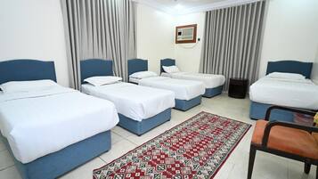 Economy-Vierbettzimmer