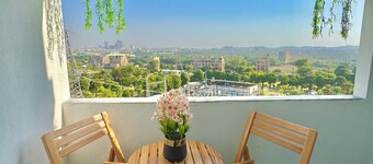 Luxury 1 BHK Apartment | Self Check-in | Islamabad