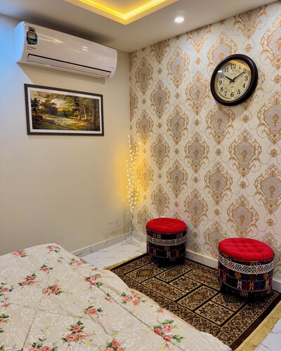 Luxury 1 BHK Apartment | Self Check-in | Islamabad