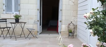 Casa de huéspedes «Chambre Hirondelle» con terraza compartida, jardín privado y Wi-Fi